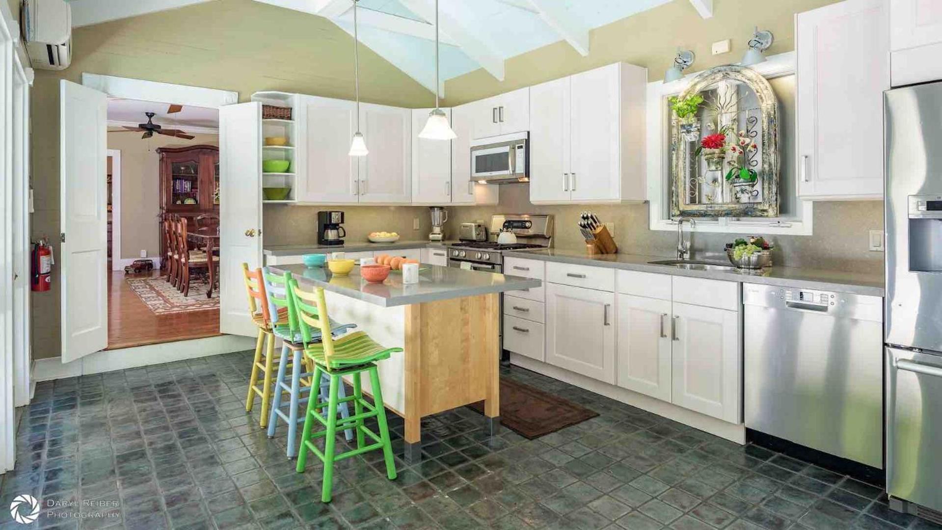 Holiday home Star Of The Seaport By Last Key Realty *