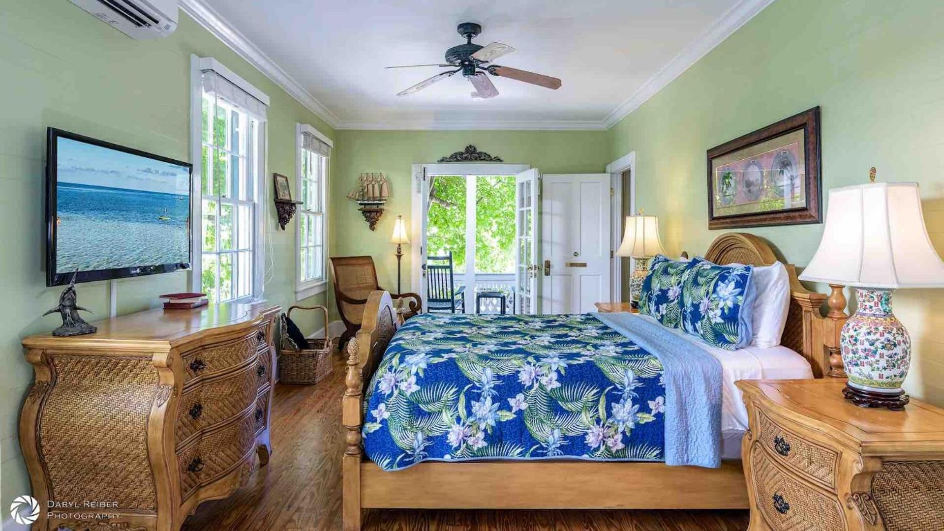 Holiday home Star Of The Seaport By Last Key Realty *