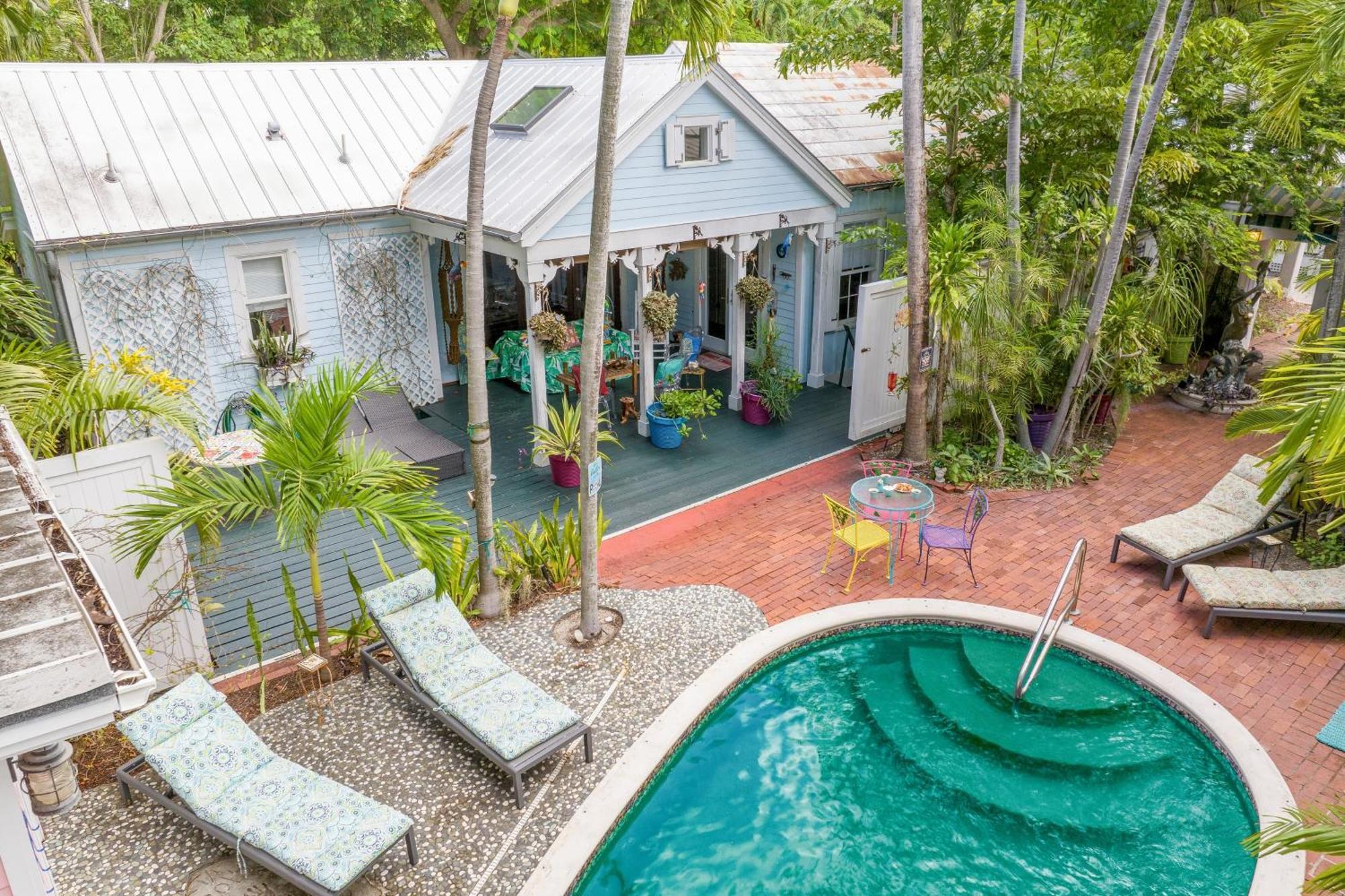 Boat House By Avantstay Character Location W Shared Pool Month Long Ferienhaus